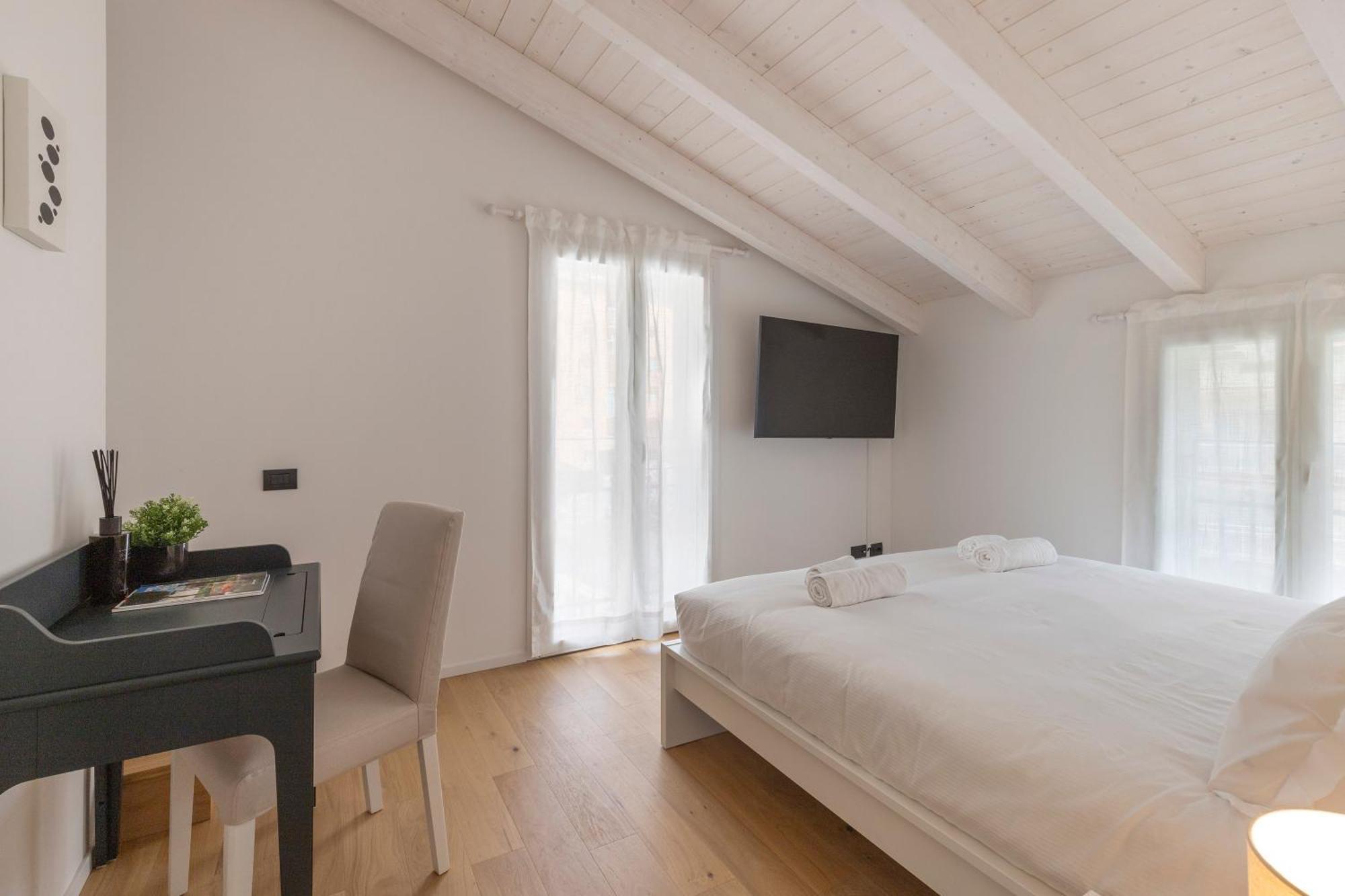 Olmo Suites Комо Экстерьер фото