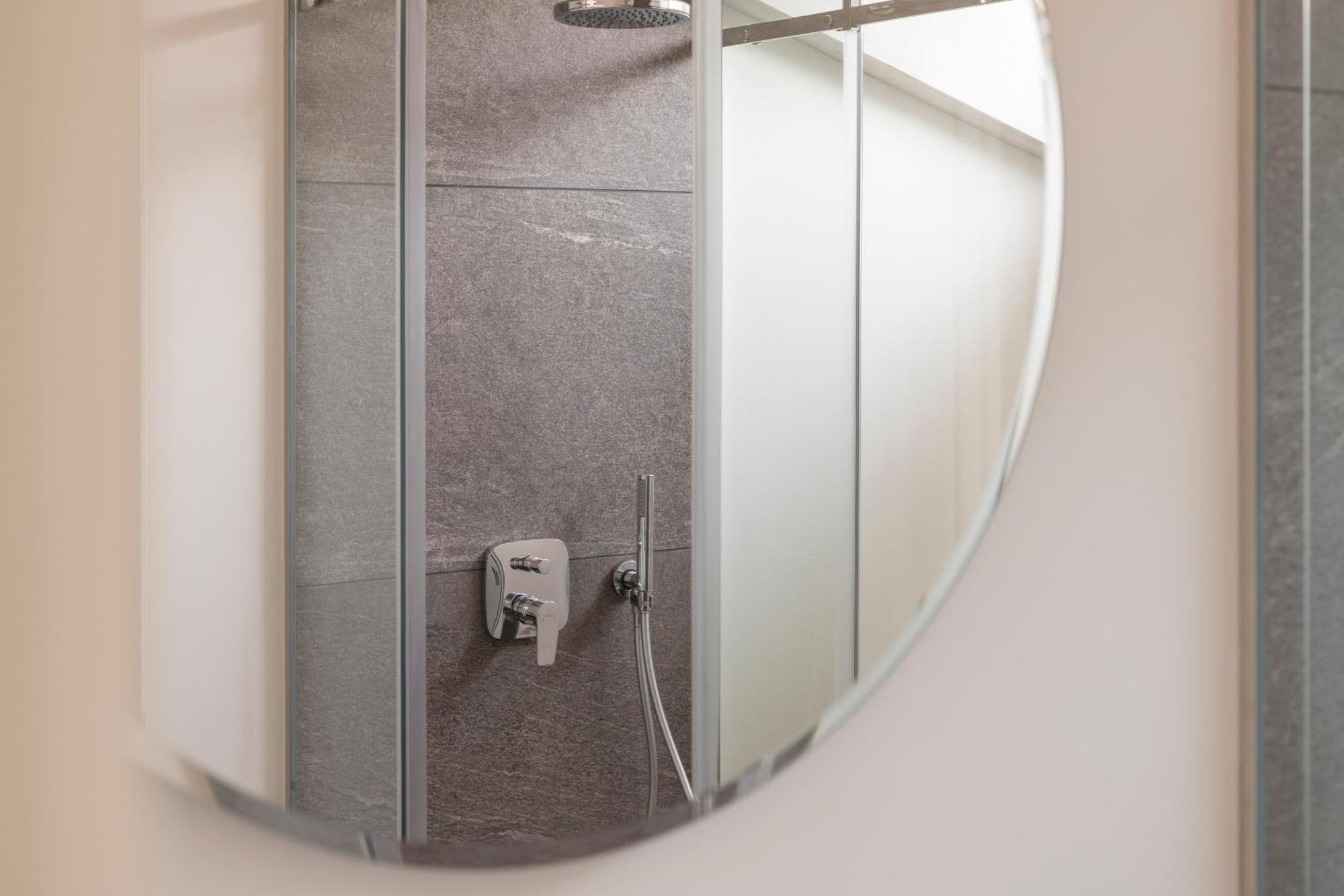 Olmo Suites Комо Экстерьер фото